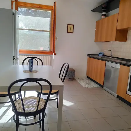 Vittorio A 4km Dal Mare Trebbiantico