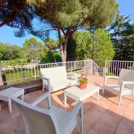 Vittorio A 4km Dal Mare * Trebbiantico