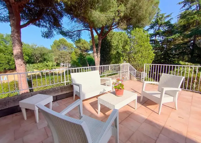 Vittorio A 4km Dal Mare * Trebbiantico